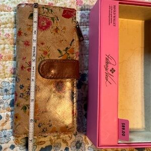 Patricia Nash-Prairie Rose-Nazari wallet NWT